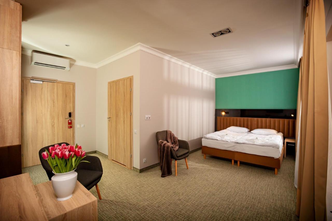 Akacja Medical Resort 시에초시네크 외부 사진
